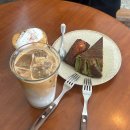 송파 | 석촌호수 카페 아키비스트 송파 후기 (서울 3대 아인슈페너 맛집)