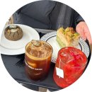 커피인생 | 강남역카페 추천, 썸띵어바웃커피에서 만난 인생 디저트 후기