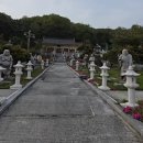 가야산 자락 맑은 공기 숲속… 대한민국 역대 대통령 흉상이 있는 이색 사찰,.... 이미지