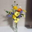 복이 들어오는 달항아리 꽂꽂이 | 다이소 조화꽃 달항아리로 센터피스 꽃다발 셀프인테리어 후기