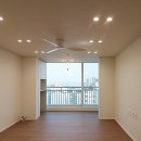 미노마루 | 20평대 거실 인테리어 동화 나투스진 테라 아몬드 실링팬 거실 수납가구 설치 -미노디자인