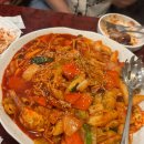 한앤둘치킨 | [용산 서계동] 서울역 옛날 통닭 맛집, 한앤둘치킨 서계점 내돈 내산 솔직 후기 (+해물떡볶이)