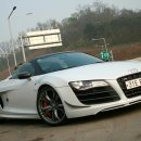 R8 GT 스파이더 / 2012년식 / 스즈카그레이 / 1만키로 / 정식 / 22500만원 / 서울 이미지