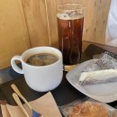 망우3동 자치회관 북카페 | [경복궁역 카페] 책도 보고 커피도 마시는 복합문화공간 북카페ㅣ카페에무