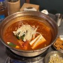 수원 율전동 찌개 맛집 돼지 김치찌개로 한끼 뚝딱 | 영통찌개지존