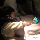 주식회사 일우 | [육아여행용품] 장시간의 긴 여행엔 일우 에어펌프형 여행용 목베개와 함께!