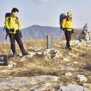 [봄맞이 산행 | 청산도 7산 종주 + 슬로길] 산 밑은 노란 유채꽃, 산릉은 빨간 동백&진달래꽃 이미지