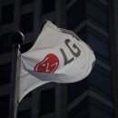LG CNS 금융자동화 노동조합 | 코스피 8,000 깨진 검은 금요일, 그런데 이 종목만 10% 폭등했다고?