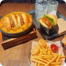 문화마을길(와룡면) | 부산 감천문화마을 맛집 방문하기 좋은 데이트코스, 수제버거 도심 DOSYM