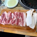 제주 도새기 생고기촌 이미지