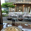 오스테리아피아띠 | 경주 황리단길 감성 미친 야외 테라스 와인바 ‘오스테리아 피아띠’🍷 - 와인무제한 19,000원 리얼 후기