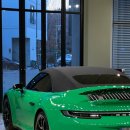 탑크리닝 | 포르쉐 911 터보 S – 윈드쉴드 제거 후 전면 보호필름 + 가죽클리닝 + 소프트탑 코팅 시공 후기