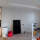 지제역더샵센트럴시티경로당 | 지제역더샵센트럴시티 65인치 무타공 벽걸이티비 &amp;지니 설치 후기