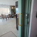 영 앤 카우 이미지