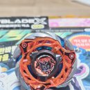 BEYBLADE_X 베이블레이드엑스 [RECIPES X - Bey] 켈베로스플레임 W6-70O 이미지