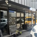 시크한 블랙 인테리어에 큐티한 수플레의 조화?! 양산 미니카페 내돈내먹 후기