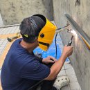 평촌경영고 앞 공중화장실 | 담벽 핸드레일 설치 시공 업체 비용