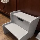 Melissa &amp; Doug Kids Furniture Wooden Step Stool - Gray 중고판매(10불) 이미지