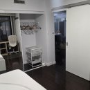 ​[단기] 컬리지역 도보 5분 콘도 세컨룸 ($1150+유틸/가구 완비/즉시 입주) 이미지