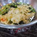 국수와닭발 이미지