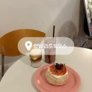 라프 | 연남동 카페 라프하우스 파블로바 디저트 맛집