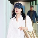 송혜교 배우님 공항 이미지