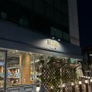 신길파출소 1층 화장실 | 신길역 근처 카페, 카페길 다녀온 후기:) 넓고 예쁜 영등포카페 추천