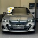 크레딧모터스 | [ BMW 김은경 ] 530e M Sport옥그 & 브라운 ! 블랙키드니 그릴 랩핑 할래,말래 ( BMW 삼천리 재구매...