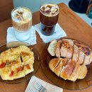 카페 어스 | [평택카페] 깜빠뉴 소금빵 찐맛집, 동삭동 베이커리 카페 “어스베이커리” 추천 후기