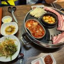 본가돈삼겹살 | 본가풍년집 삼겹살 맛집으로 인정!