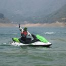 MOON river 이미지