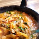 댓기리 닭돼지 김치찜 | [부산 연산동] 1인분 판매 혼밥 하기 좋은 김치찜/ 댓기리닭돼지묵은지김치찜/ 내돈내산