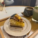 포은로 | 망원케이크 맛집 추천! 뉴욕 감성 망원카페 "러프러프" 후기~