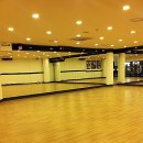 라니휘트니스 이미지