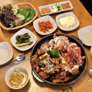 구파발 맛집 족발야시장 은평구 술집에서 반반족발 점심후기