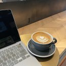 유당빌딩 | 테라로사 양재역점 @ 락토프리 + 주차 + 라떼 맛집 (feat. 노트북)