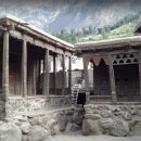카라코람하이웨이 그리고 실크로드30일 여행기(27)파키스탄(22)지구상에서 가장 아름다운 곳 주의 하나인 훈자계곡(7)건너편 수마야르 마을 이미지