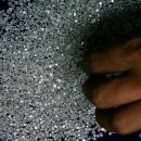 미국 관세로 인도 다이아몬드 허브 어린이들의 교육 꿈이 무너지다 이미지