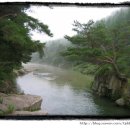 물안개피는 강가펜션 이미지