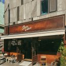 아모레관광 | 혼돈 속의 질서가 있는 카페, 아모레 퍼시픽 본사 1분 컷 '신용산 브리커피'