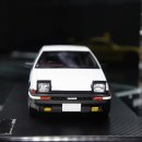 1/18 이그니션 모델 이니셜 D 버젼 토요타 Trueno AE86 흰색 판매합니다. 이미지