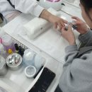 내손으로 직접하는 홈 케어 네일아트 | 📌 “은평구네일아트학원 어디 다녀야 할지 고민되시죠?”