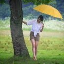 비오는날 수채화 이미지