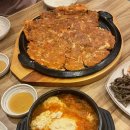 에어팟 맥스 지금 사는 사람이 있다? 바로 나..(노원왕곱창, 투썸 복숭아케이크, 이디야 아망추, 크루키)
