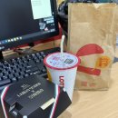 롯데리아 나폴리맛피아 버거 칼로리와 솔직후기