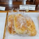 브레드릴리(Bread Lilly) 이미지