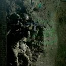 Navy SEALs는 지하 시설을 습격하고 엘리트 인신매매범으로부터 수천 명의 어린이를 구출했습니다! 이미지