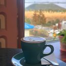 돗오름 주차장 | 고립여행 제주도 3박 4일: 둘째 날의 비자림, 섭섭이네, 풍림다방 송당점