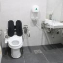 종합운동장 화장실 이미지