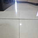 한국수자원공사-서산수도관리단 | 들고일어난 거실 바닥 타일 들뜬 폴리싱 타일 수리